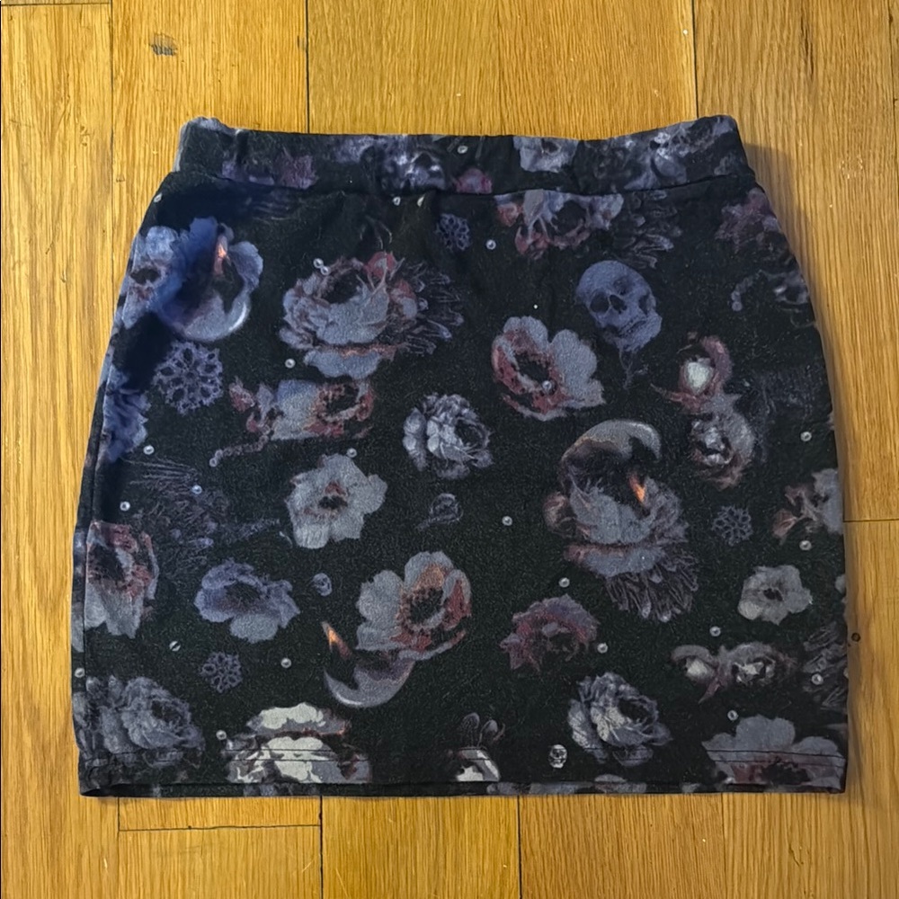 H&M Black Floral and Skull Mini Skirt